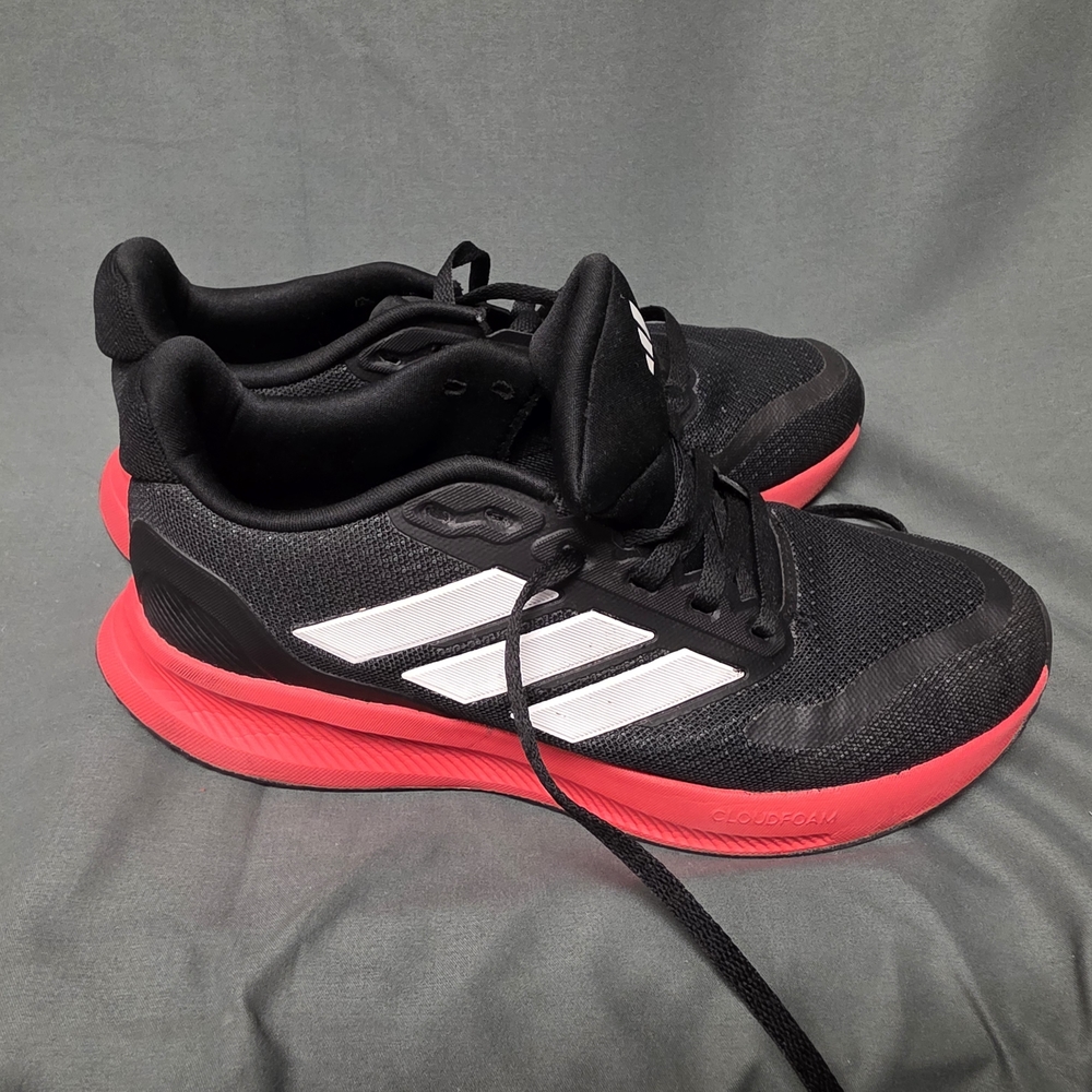 Adidas Men's Black and Red Running Shoes